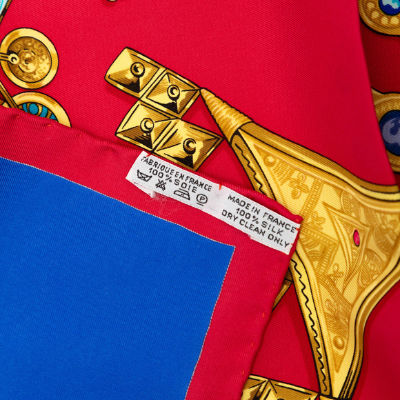 Pre-Loved Hermes Parures des Sables Silk Twilly Scarf - Picture 5 of 7